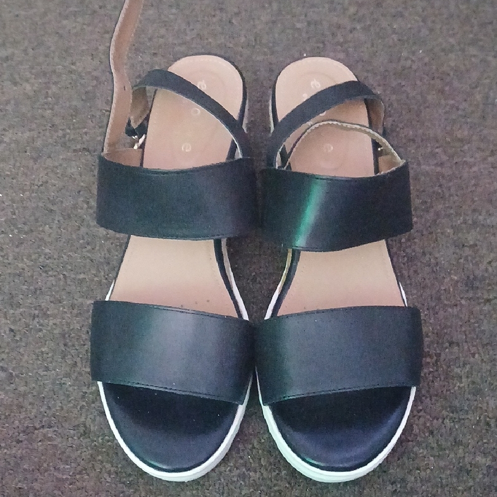 Women’s Black Strap Sandals - Comfortable Everyday Style
